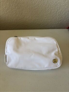 Lululemon White Everywhere Belt Bag
